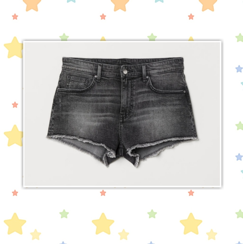 ❤H&M Faded and Frayed Denim Short Shorts Size 8❤